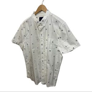 AMERICAN EAGLE OUTFITTERS CRISP WHITE GRAPHIC PRINT XL SS BUTTON DOWN SHIRT